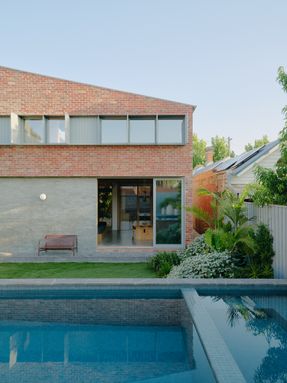 Barkly House