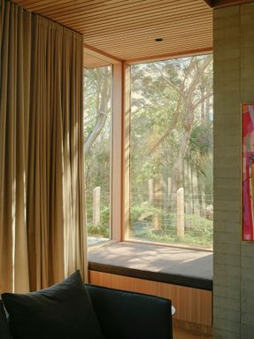 Point Lonsdale House