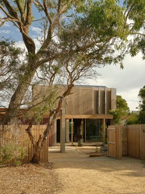 Point Lonsdale House