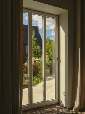 Kreuzberghof Front House