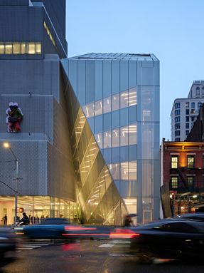 New Museum Of Contemporary Art