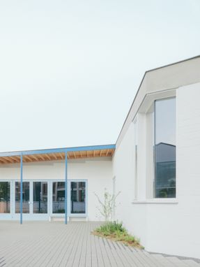 Youth Center Mena