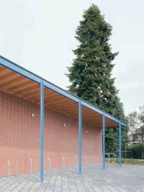 Youth Center Mena