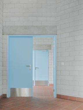 Youth Center Mena