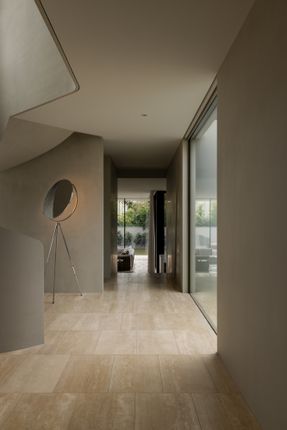 Concrete Curtain House