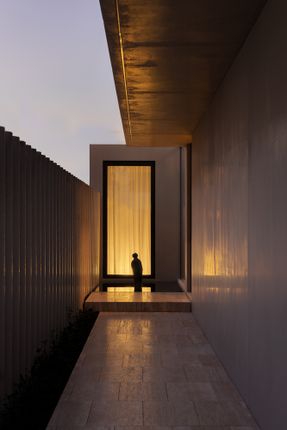 Concrete Curtain House