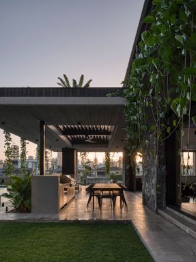 Vespa House