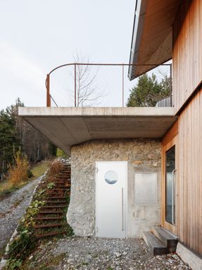 Swiss Alpine Cabin Reconstruction