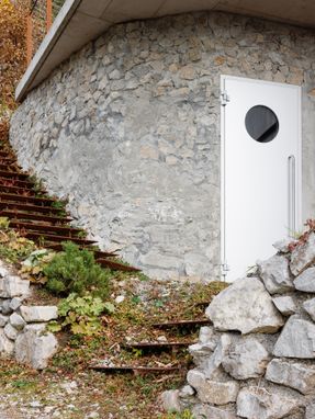 Swiss Alpine Cabin Reconstruction