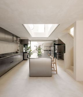 Gio Kitchen Atelier