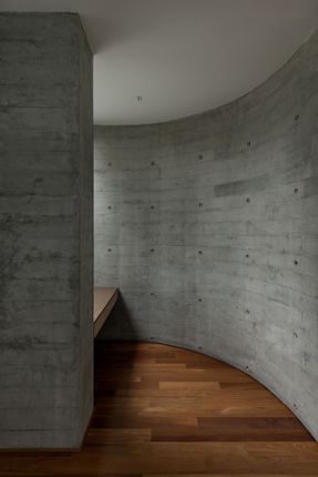 Trama House