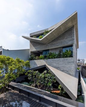 V House