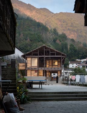 Renovation Of The Old Riverside House