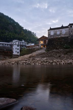 Renovation Of The Old Riverside House