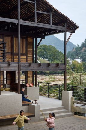 Renovation Of The Old Riverside House