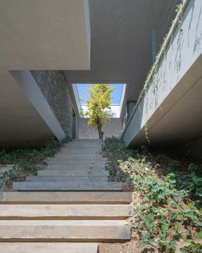 Kand-Kaav Villa