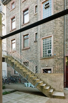Gott Apartment Building