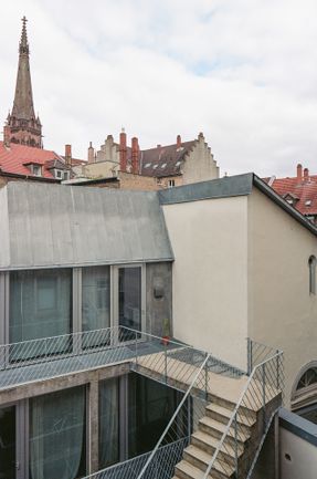 Gott Apartment Building