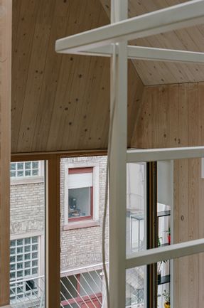 Gott Apartment Building