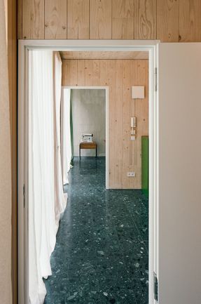 Gott Apartment Building
