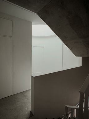 Bot-House