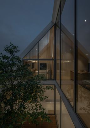 Bhoon+ House