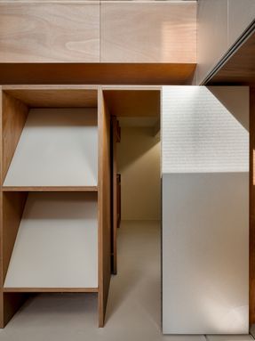 Reinterpreting A 50-year-old Building In Myeongnyun-dong