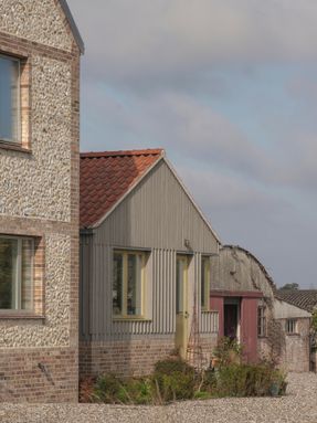 Contemporary Farmhouse