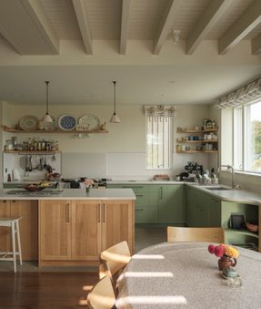 Contemporary Farmhouse