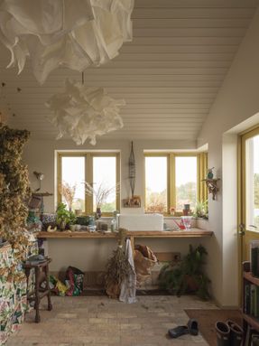 Contemporary Farmhouse