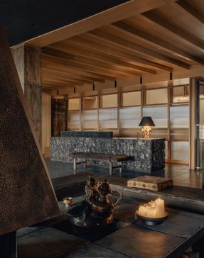 Kawagebo Snow Mountain Hotel