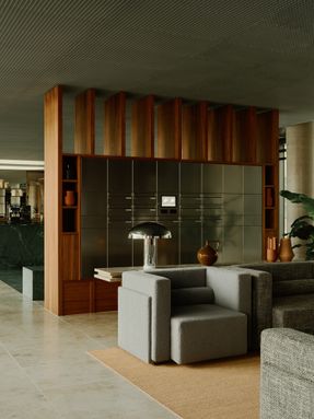 C1 Workplace