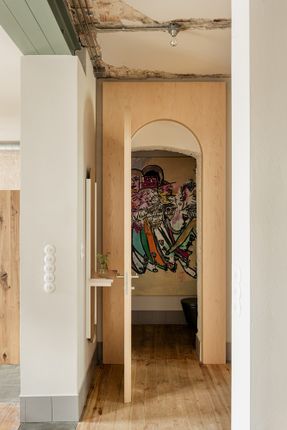 P81 House