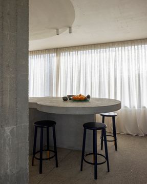 Villa Nouvelle Vague