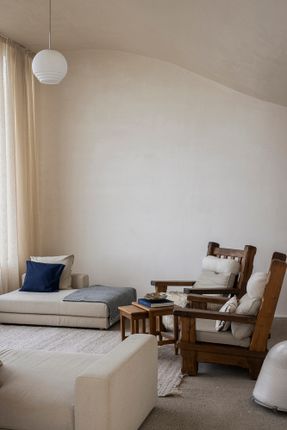 Villa Nouvelle Vague