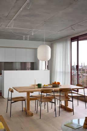 9 Wilson Ave Apartment