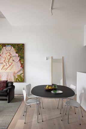 9 Wilson Ave Apartment
