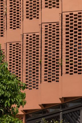 Creative Usage Of Bricks & Earth