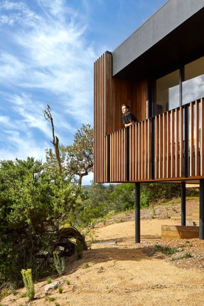 Hide House