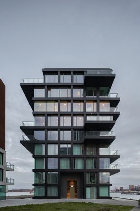 Kaap - Residential District And Circular Pavilion