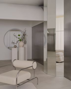 Malli Showroom