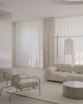 Malli Showroom