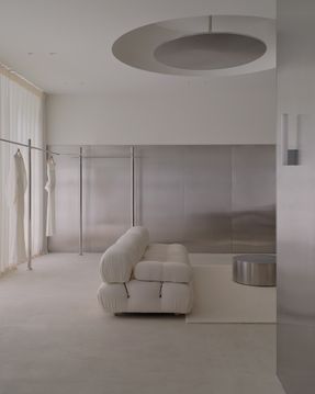 Malli Showroom