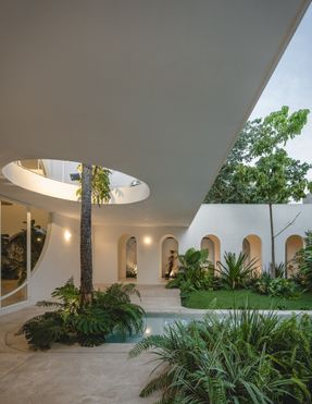 Eclipse House