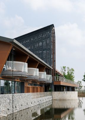 Zhuhai Chillong Dreamland Barn Restaurant