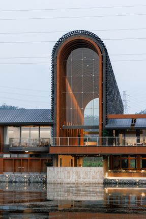 Zhuhai Chillong Dreamland Barn Restaurant