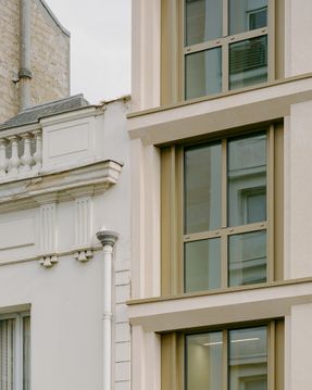 Rue De L'eglise - Office Building Transformation