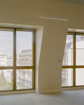 Rue De L'eglise - Office Building Transformation