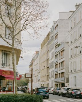 Rue De L'eglise - Office Building Transformation
