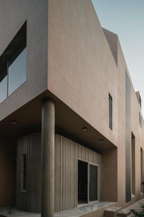 Amaltash House